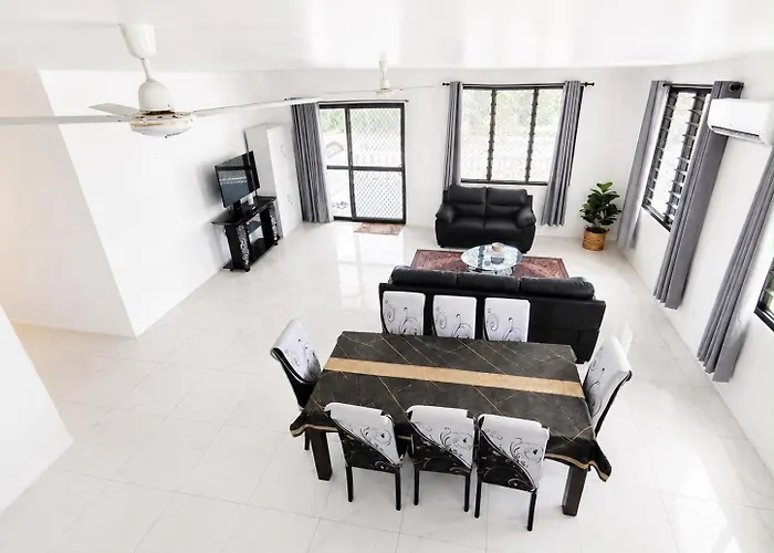 Vaivase Escape Spacious 5Br Island Escape